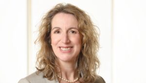 irma hesz portrait 2000x1141